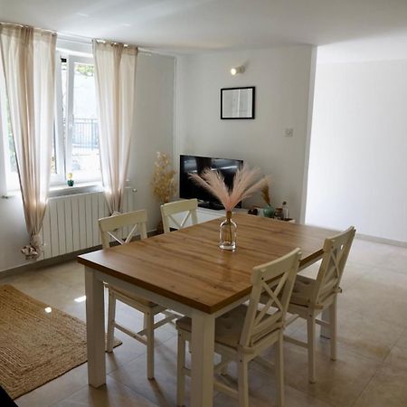 Apartment Luce Πόρετς Εξωτερικό φωτογραφία