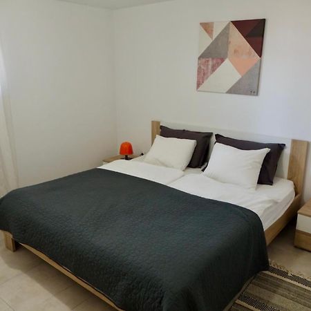 Apartment Luce Πόρετς Εξωτερικό φωτογραφία