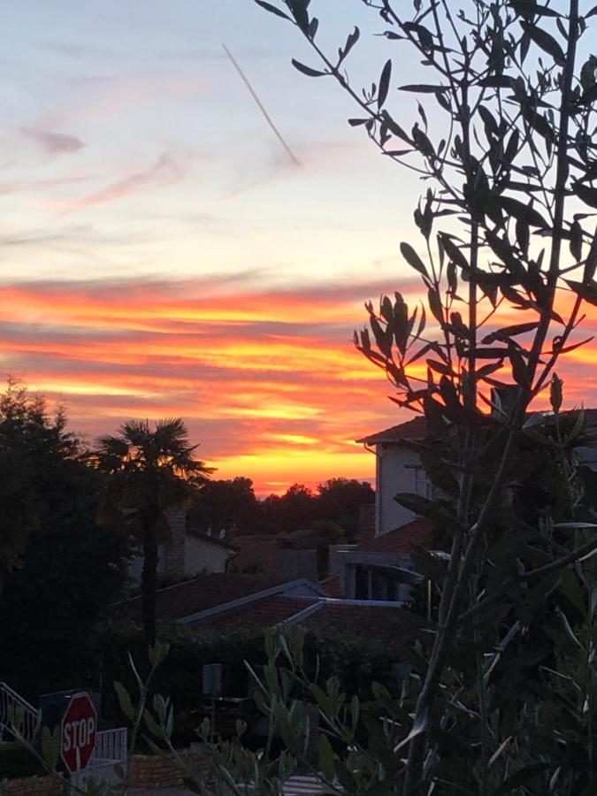 Apartment Luce Πόρετς Εξωτερικό φωτογραφία