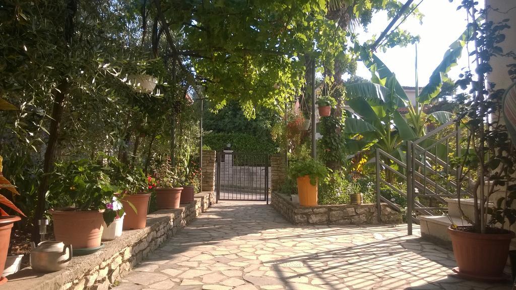 Apartment Luce Πόρετς Δωμάτιο φωτογραφία