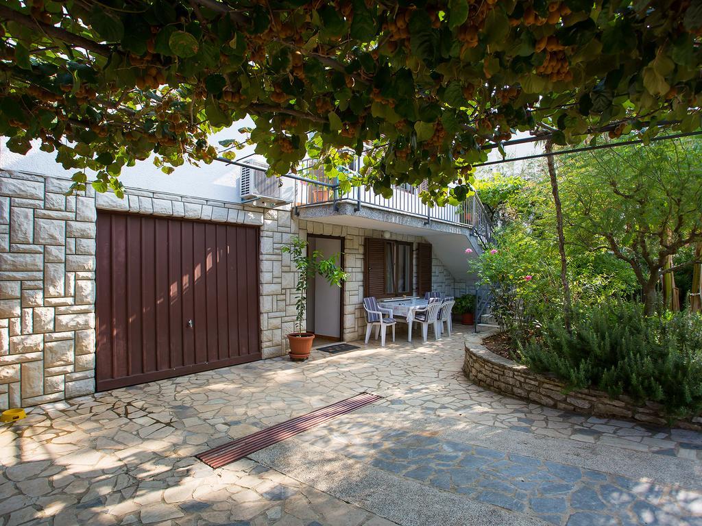 Apartment Luce Πόρετς Εξωτερικό φωτογραφία